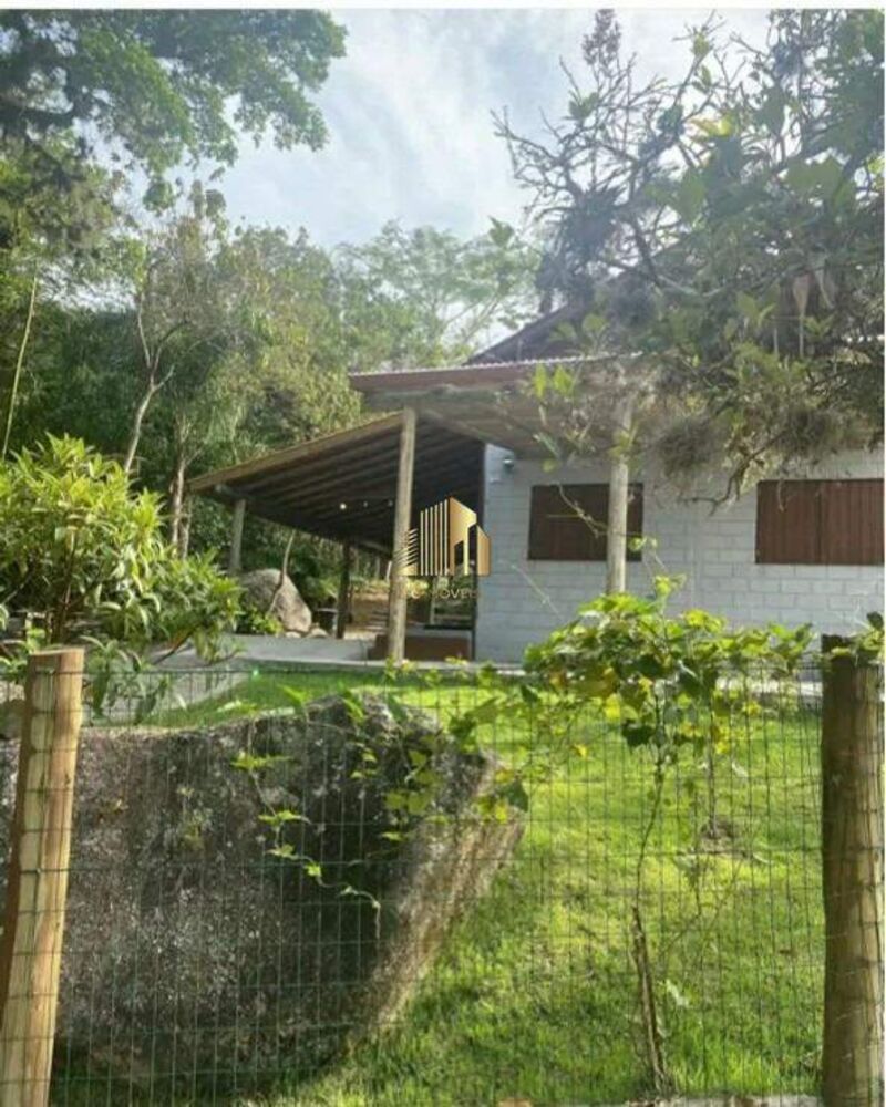 Chácara à venda com 2 quartos, 3800m² - Foto 2