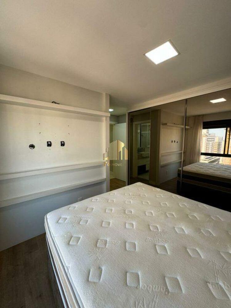 Apartamento à venda com 3 quartos, 112m² - Foto 4