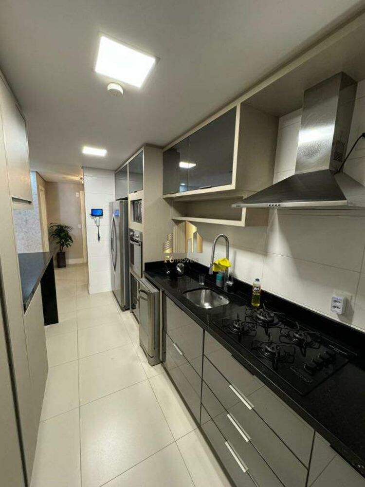 Apartamento à venda com 3 quartos, 112m² - Foto 2