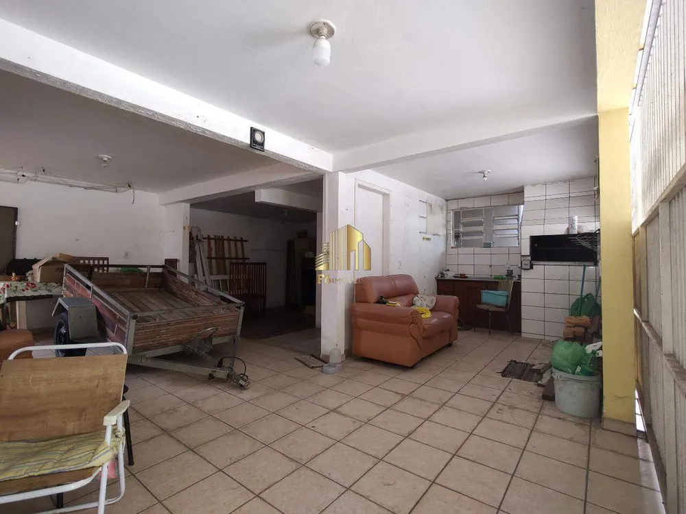 Casa, 3 quartos, 250 m² - Foto 16