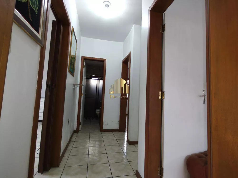 Casa, 3 quartos, 250 m² - Foto 12