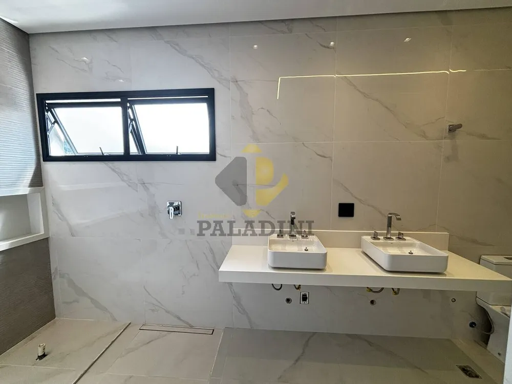 Casa, 4 quartos, 265 m² - Foto 11