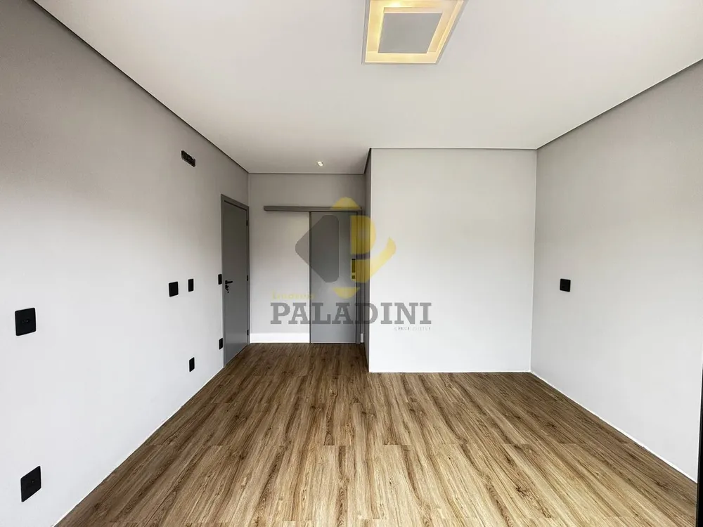 Casa, 4 quartos, 265 m² - Foto 9