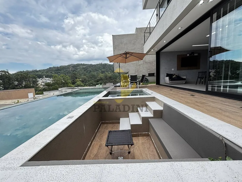 Casa, 4 quartos, 290 m² - Foto 10