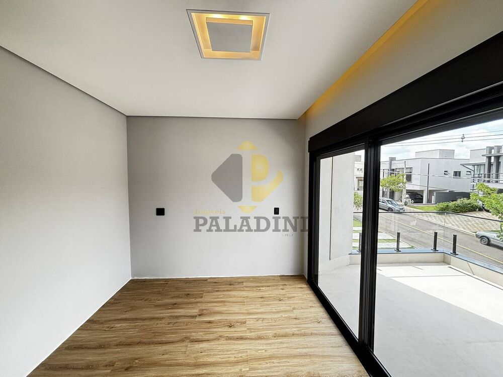 Casa à venda com 4 quartos, 265m² - Foto 12