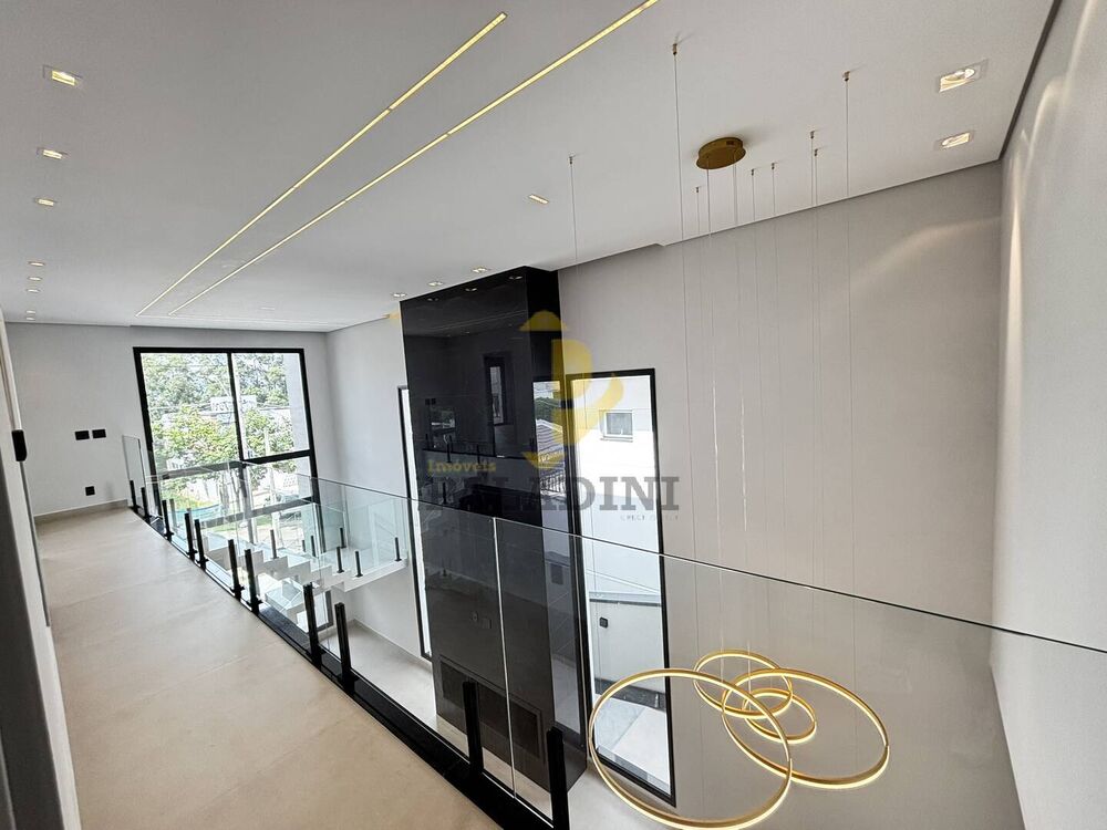 Casa à venda com 4 quartos, 265m² - Foto 10