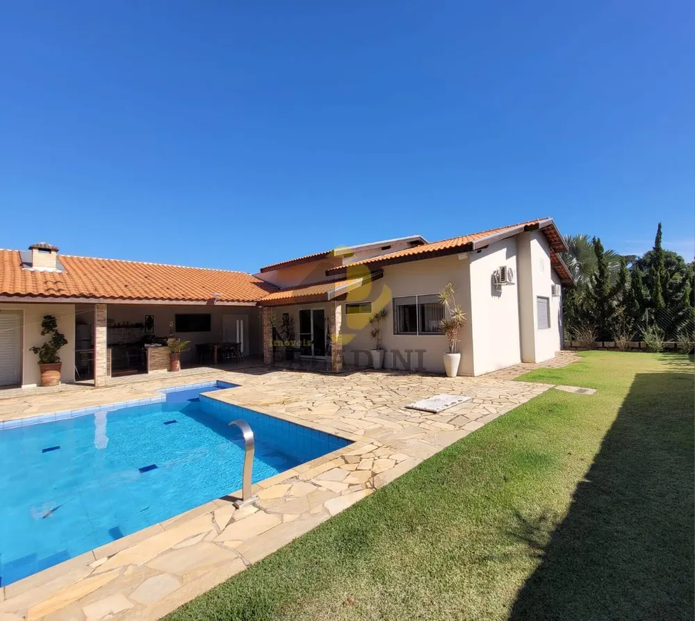 Chácara, 3 quartos, 1046 m² - Foto 4