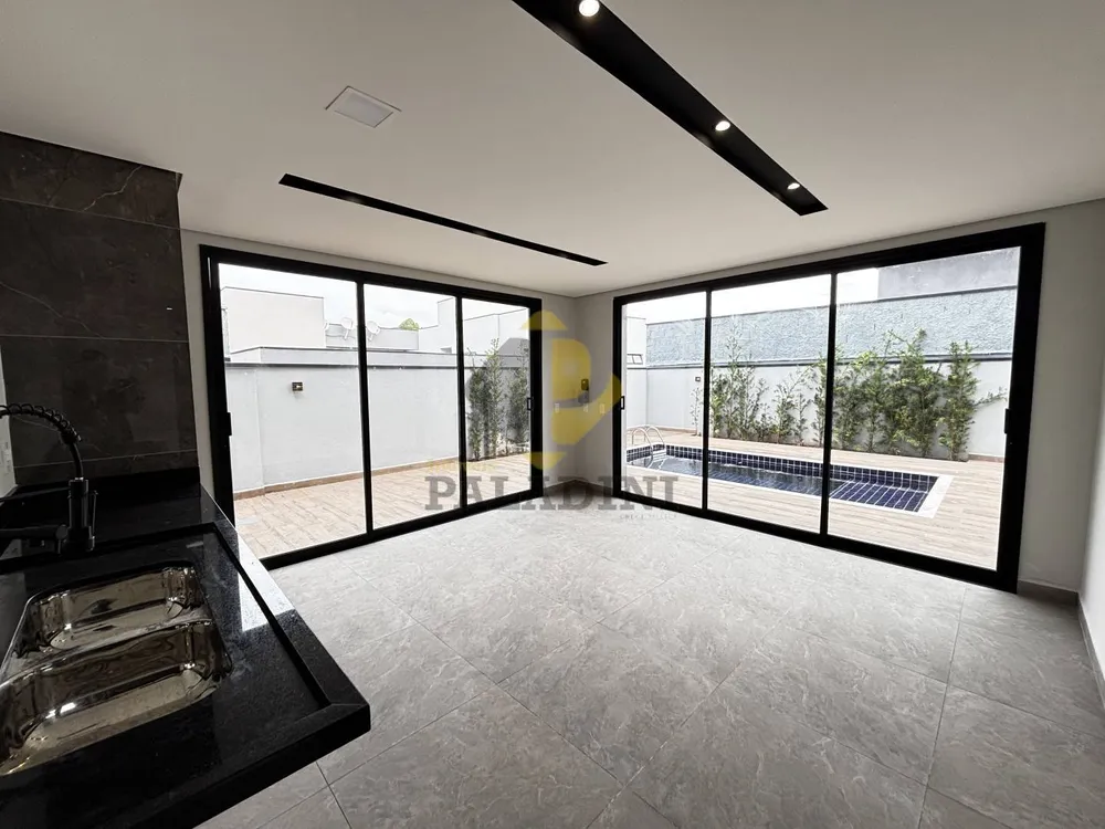 Casa, 4 quartos, 210 m² - Foto 9