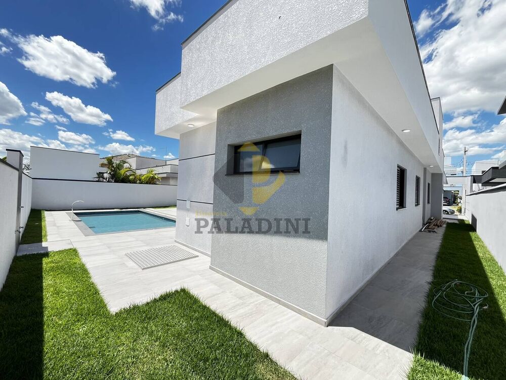 Casa à venda com 3 quartos, 260m² - Foto 2