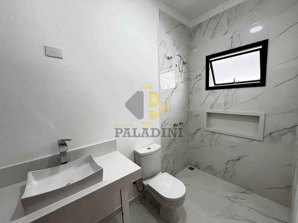 Casa à venda com 3 quartos, 260m² - Foto 4