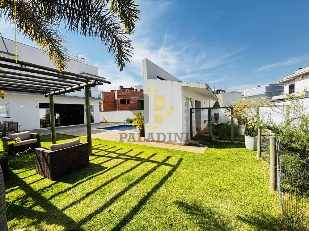 Casa, 3 quartos, 285 m² - Foto 3