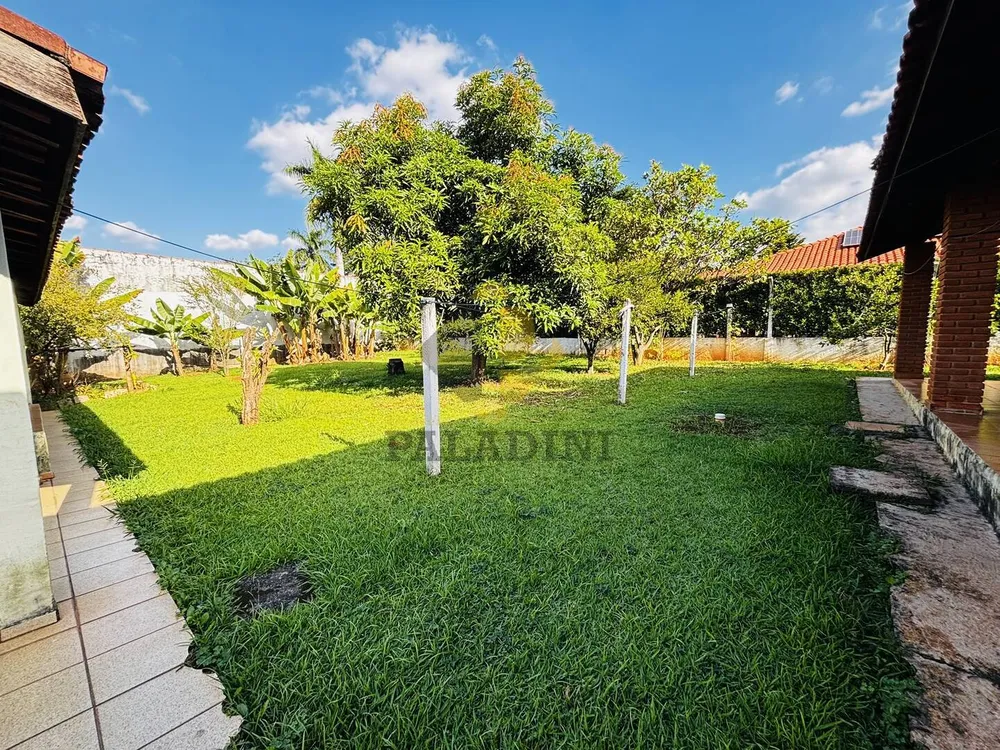 Chácara, 3 quartos, 820 m² - Foto 3