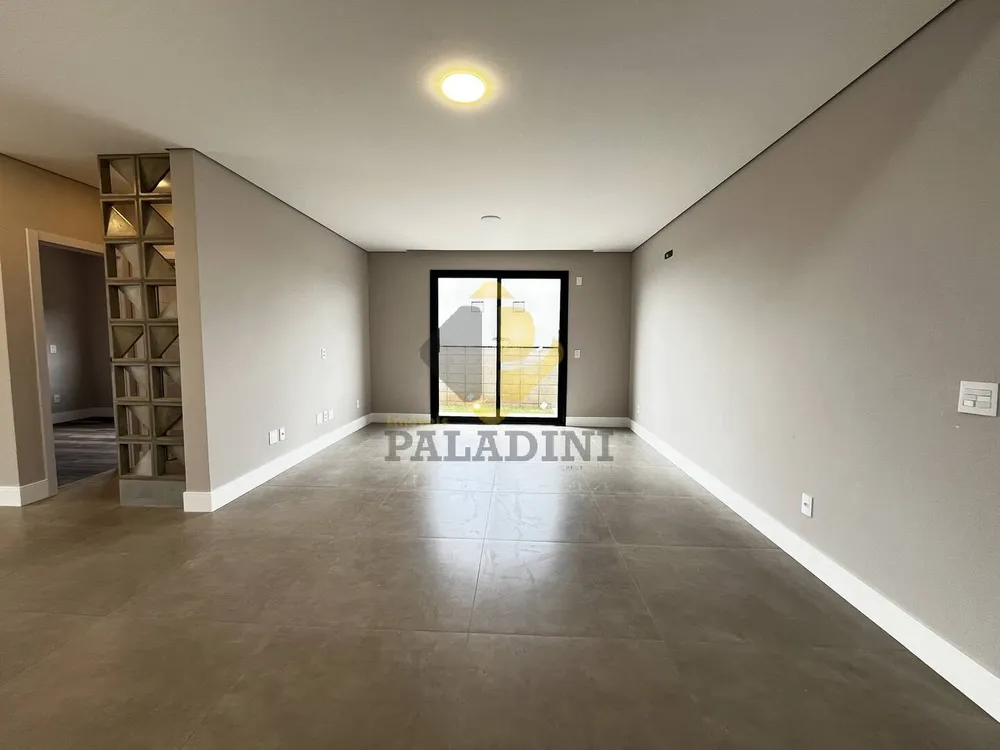 Casa, 4 quartos, 240 m² - Foto 5