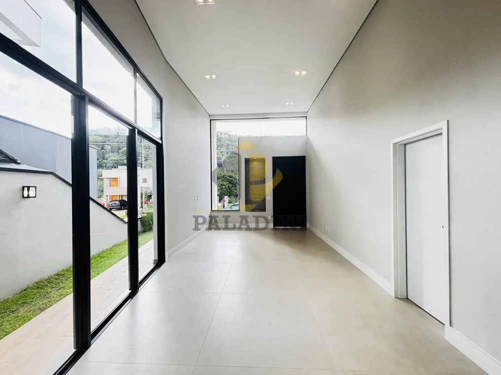 Casa, 3 quartos, 201 m² - Foto 2
