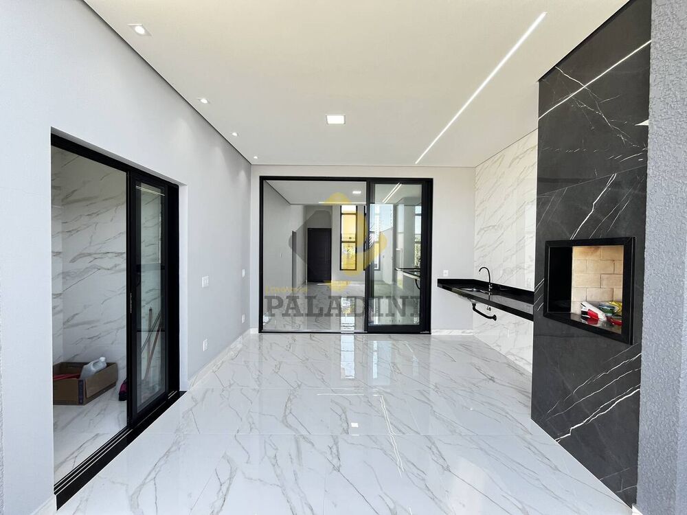 Casa à venda com 3 quartos, 125m² - Foto 2