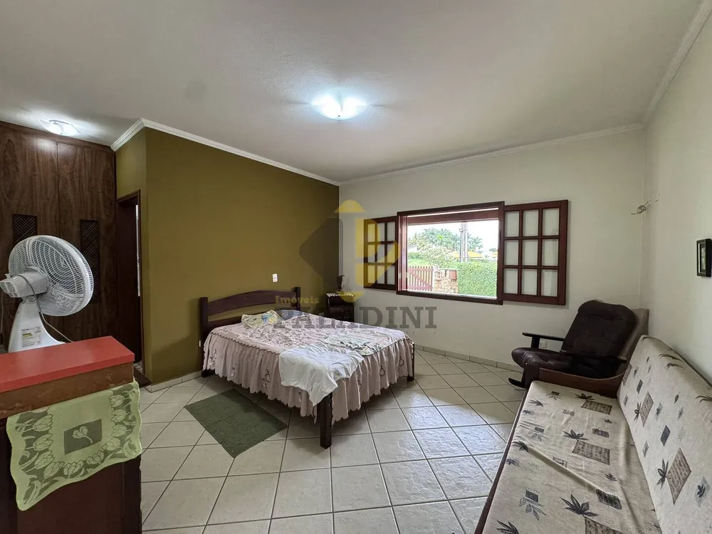 Chácara, 4 quartos, 1000 m² - Foto 13