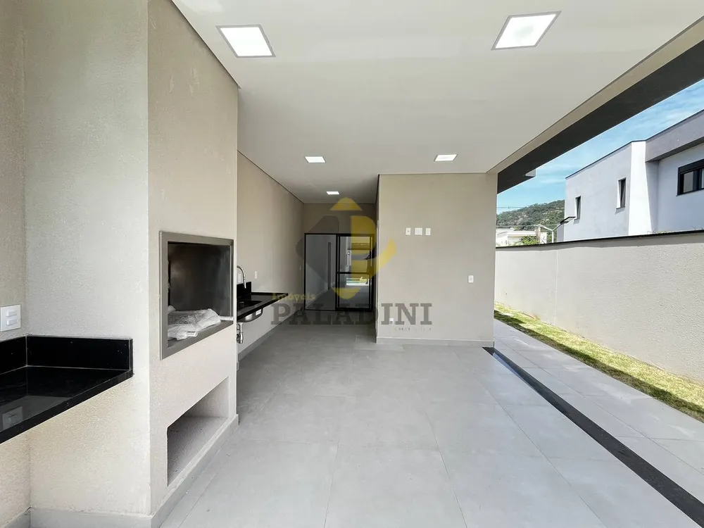 Casa, 3 quartos, 195 m² - Foto 1