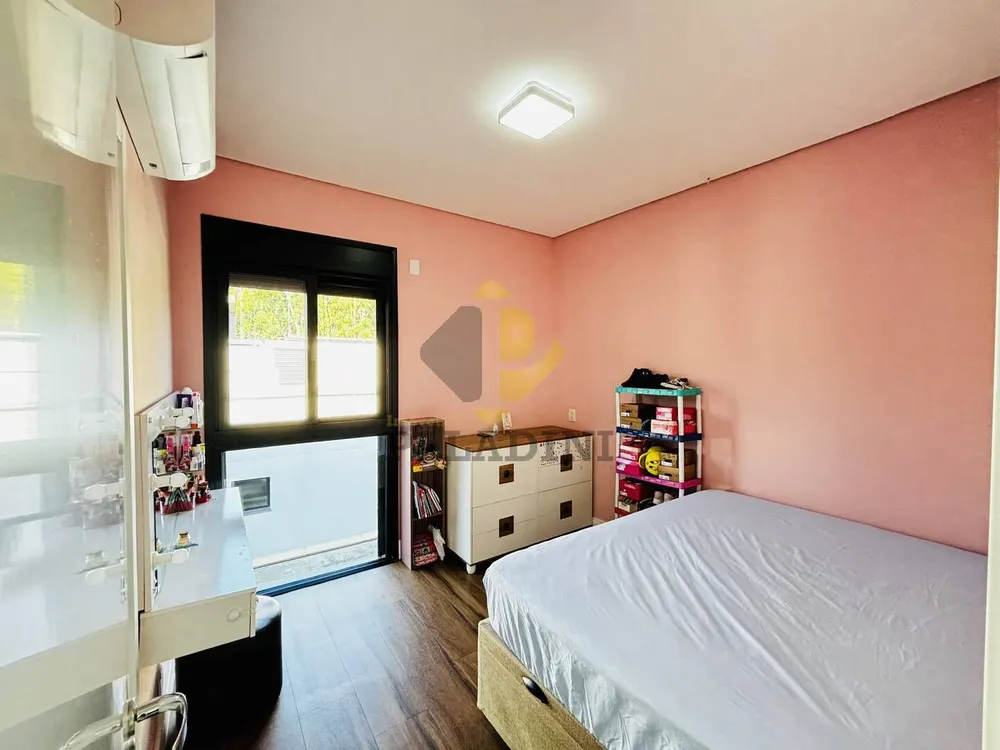 Casa, 3 quartos, 250 m² - Foto 6