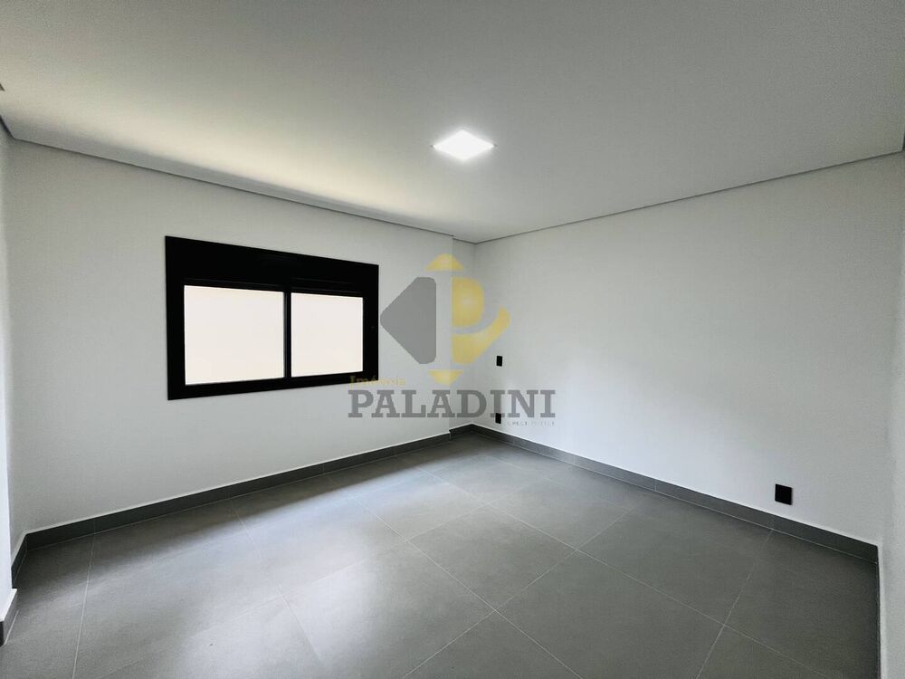 Casa à venda com 3 quartos, 205m² - Foto 3