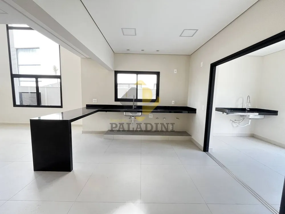 Casa, 3 quartos, 220 m² - Foto 7