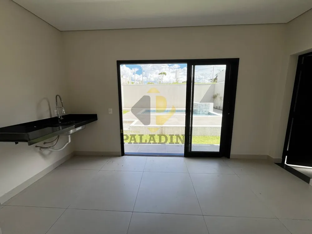 Casa, 3 quartos, 220 m² - Foto 10