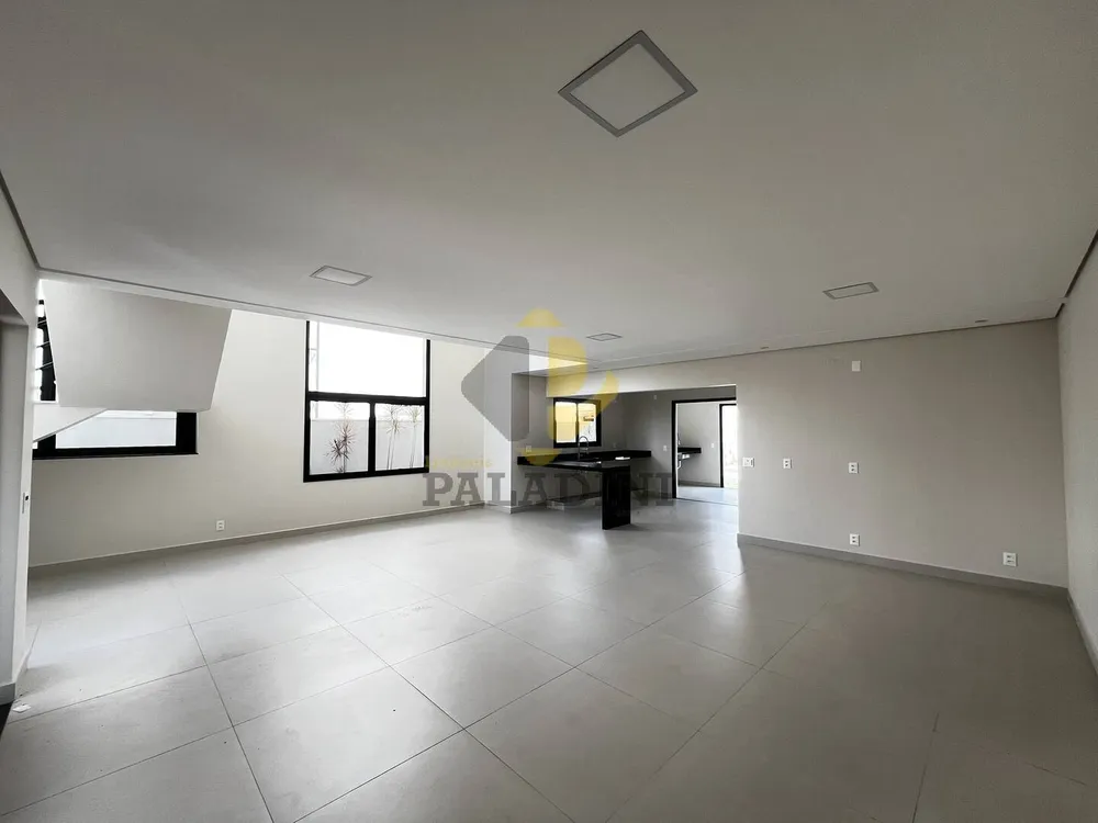 Casa, 3 quartos, 220 m² - Foto 5
