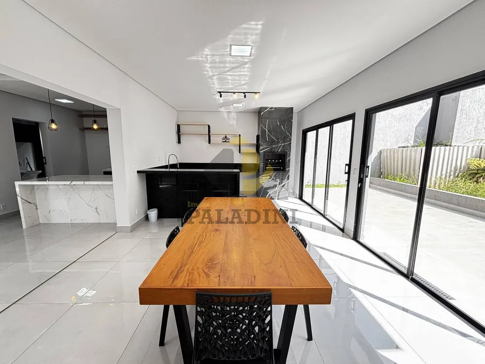 Casa, 3 quartos, 240 m² - Foto 7