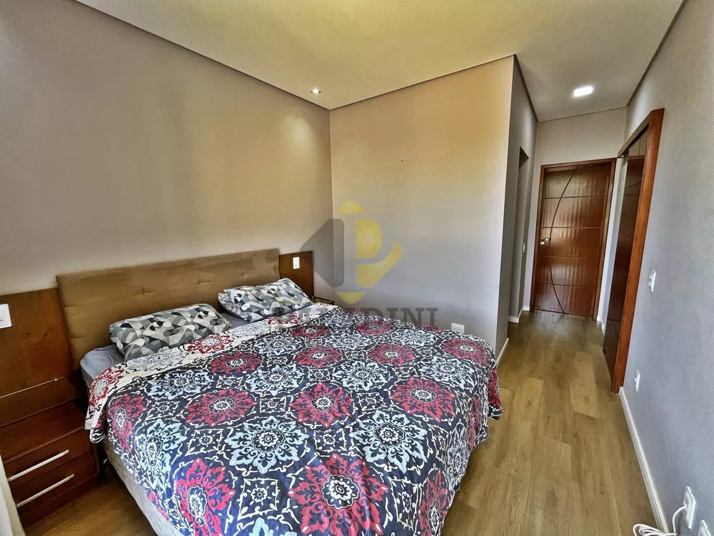 Casa de Condomínio à venda com 4 quartos, 240m² - Foto 5