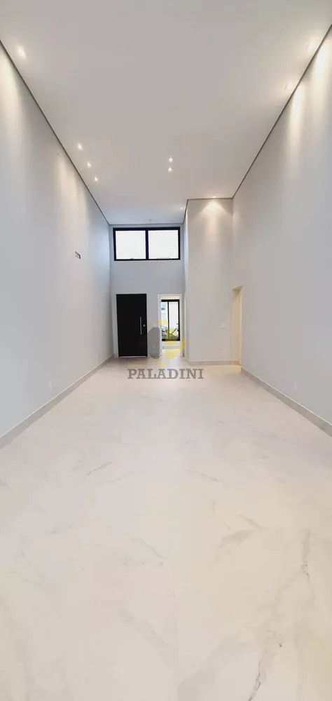 Casa à venda com 3 quartos, 170m² - Foto 8