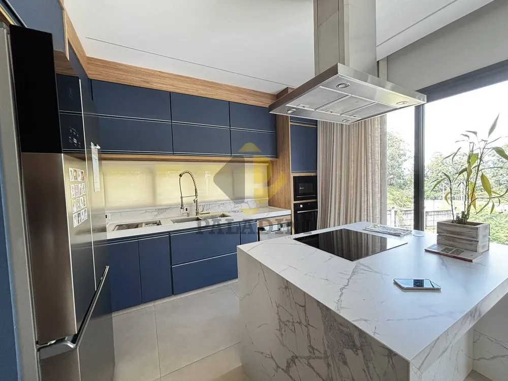 Casa, 3 quartos, 312 m² - Foto 1