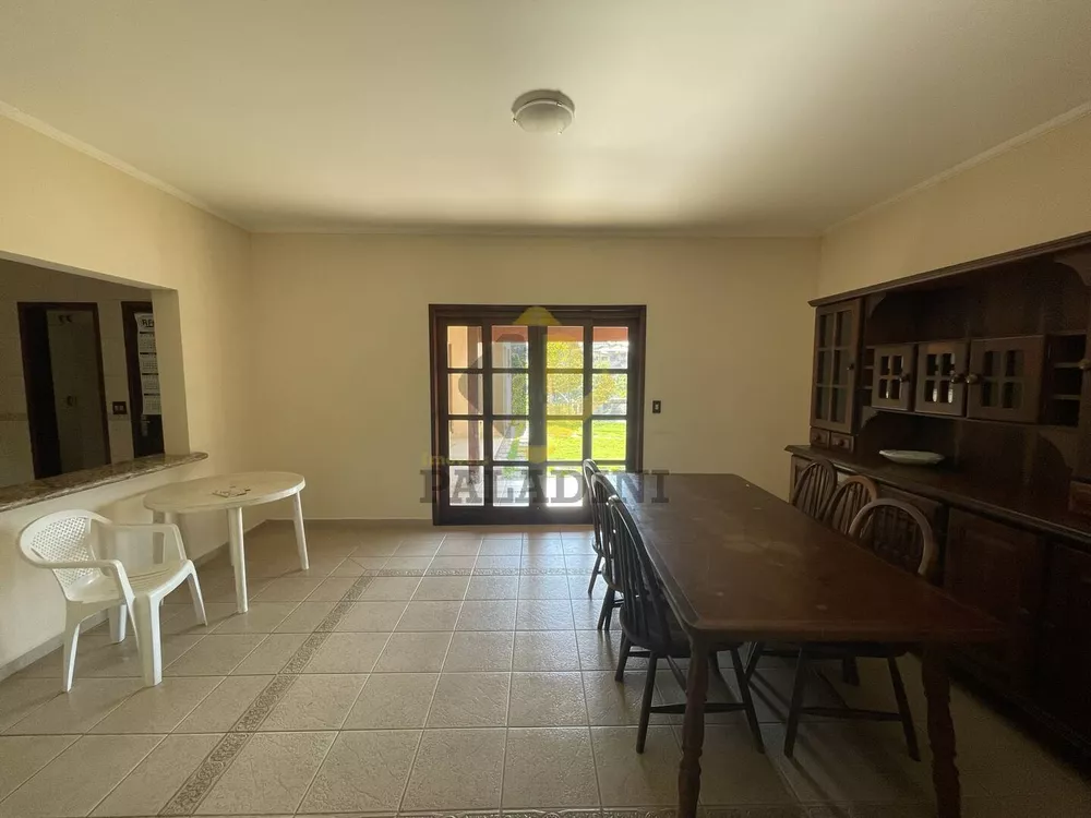 Casa de Condomínio à venda com 3 quartos, 300m² - Foto 5