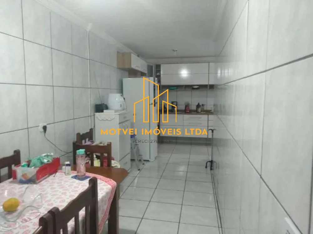 Casa, 3 quartos, 200 m² - Foto 9