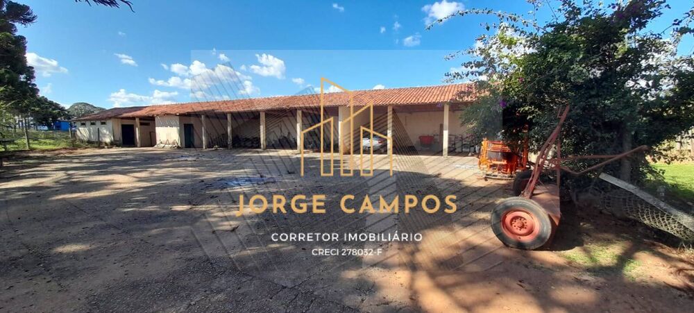 Fazenda à venda com 6 quartos, 190m² - Foto 4