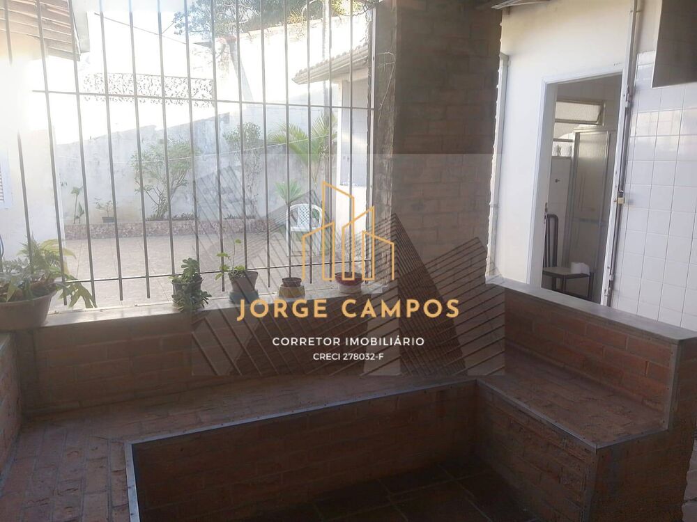 Casa, 4 quartos, 260 m² - Foto 1