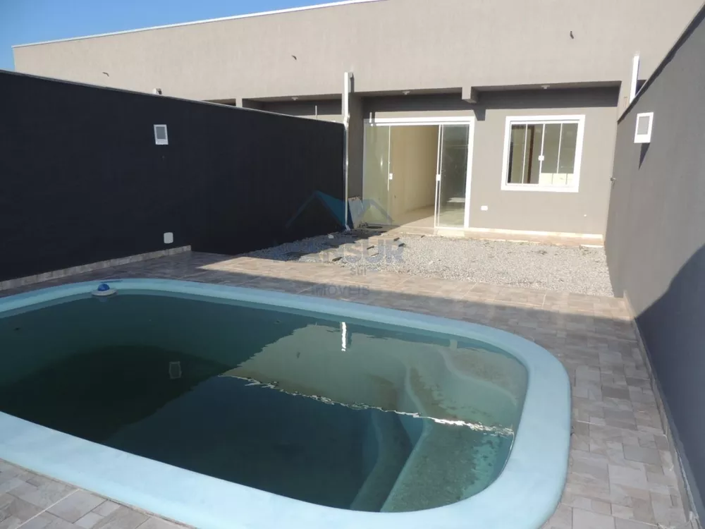 Casa, 3 quartos, 60 m² - Foto 1
