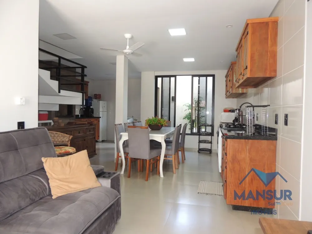 Sobrado, 4 quartos, 157 m² - Foto 2