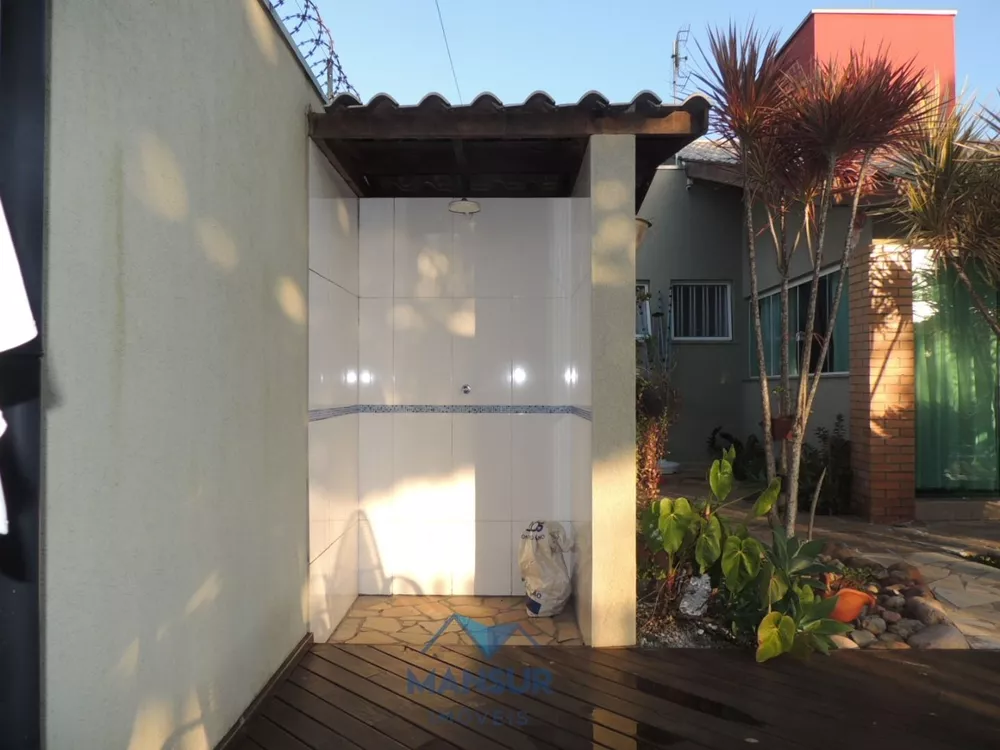 Casa, 3 quartos, 215 m² - Foto 4