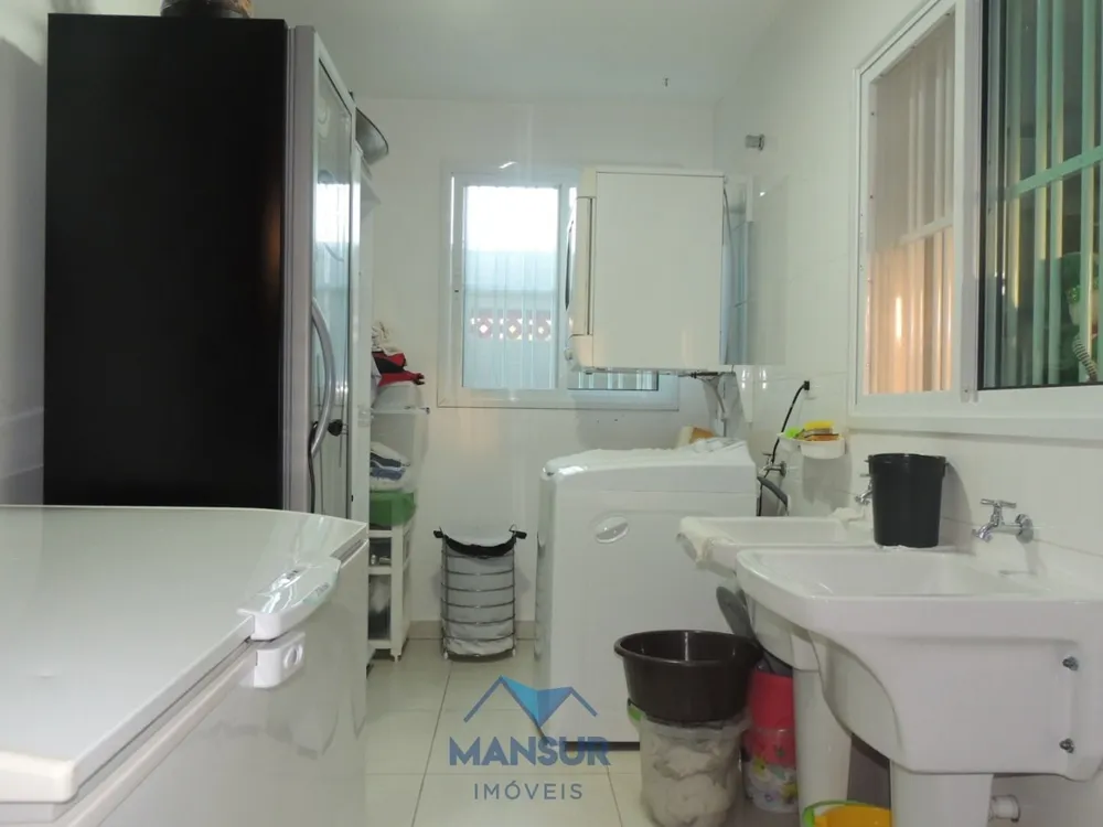 Casa, 3 quartos, 215 m² - Foto 19