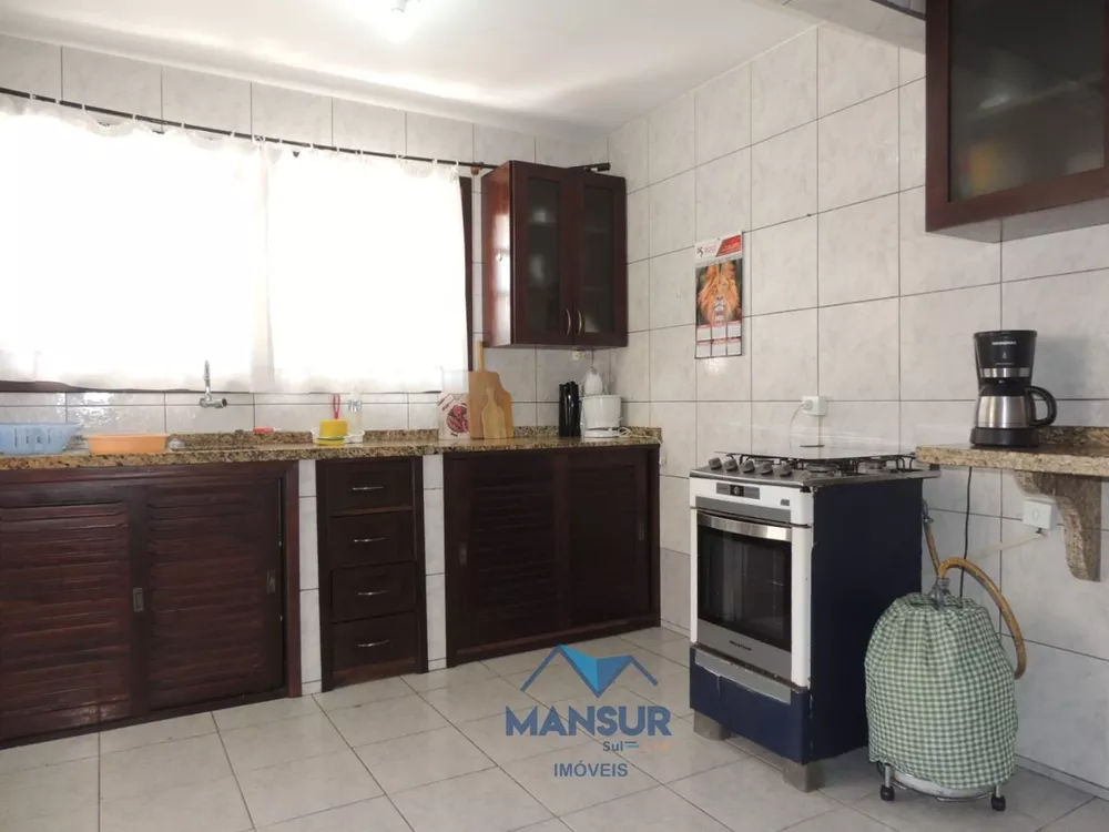 Casa, 4 quartos, 232 m² - Foto 3