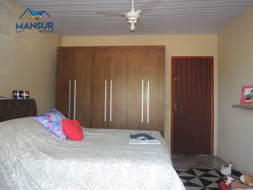 Casa, 3 quartos, 265 m² - Foto 4