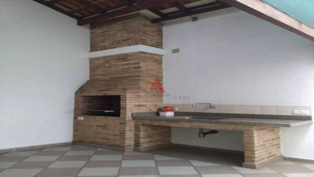 Casa à venda com 4 quartos, 227m² - Foto 15