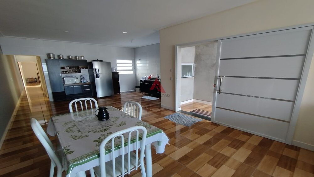 Casa, 2 quartos, 133 m² - Foto 1
