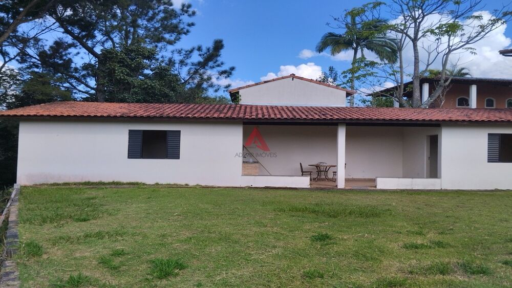 Chácara à venda com 3 quartos, 235m² - Foto 4
