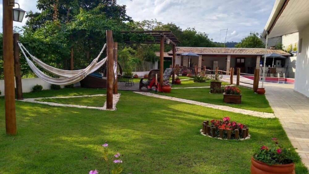 Chácara, 3 quartos, 2340 m² - Foto 1