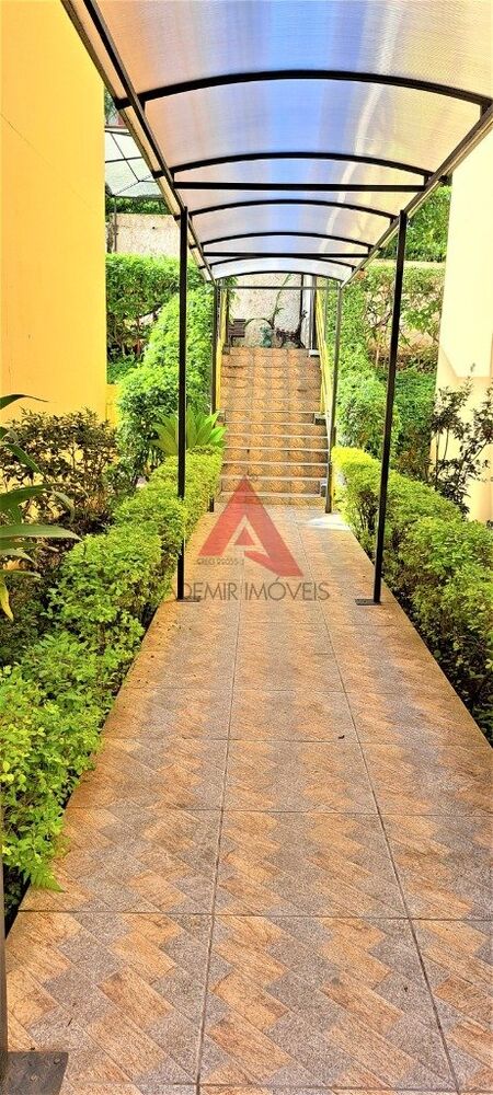 Apartamento à venda com 2 quartos, 55m² - Foto 3