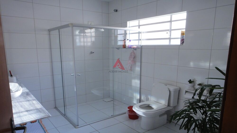 Casa à venda e aluguel com 4 quartos, 495m² - Foto 16