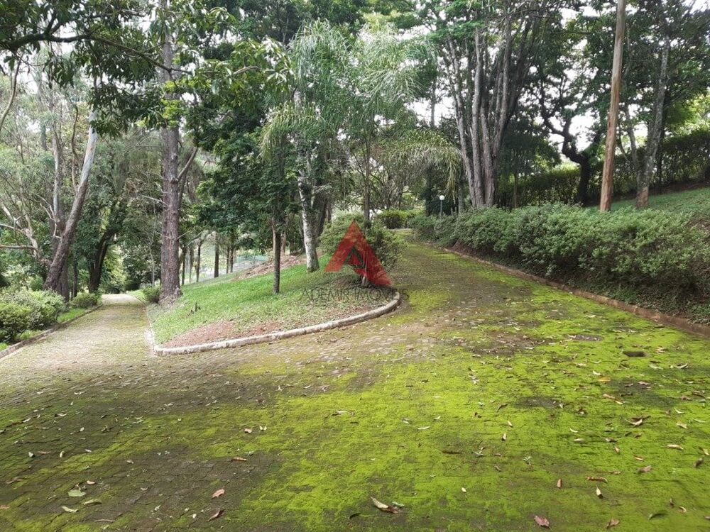 Chácara à venda com 4 quartos, 607m² - Foto 7