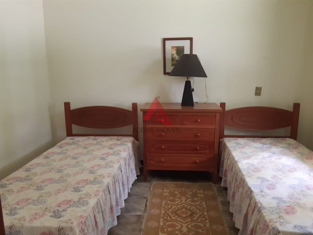 Chácara à venda com 4 quartos, 607m² - Foto 30