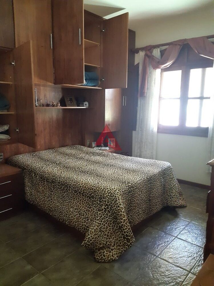Chácara à venda com 4 quartos, 607m² - Foto 27