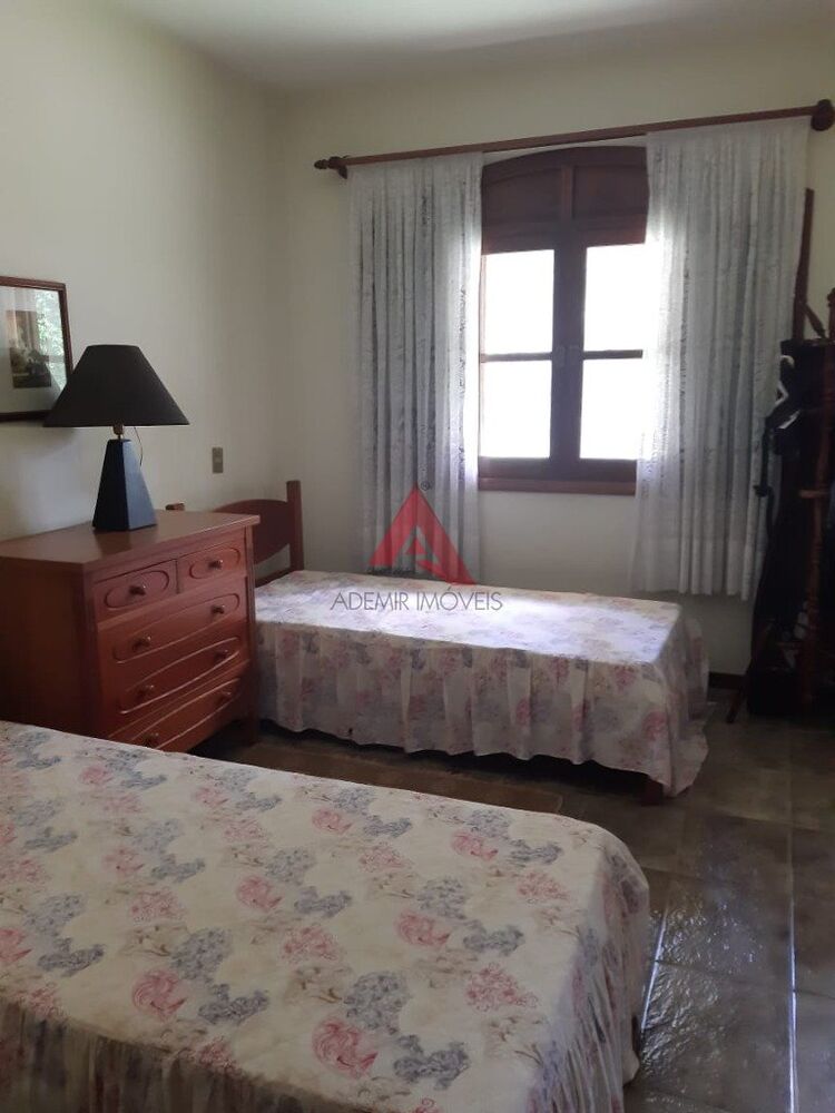 Chácara à venda com 4 quartos, 607m² - Foto 28
